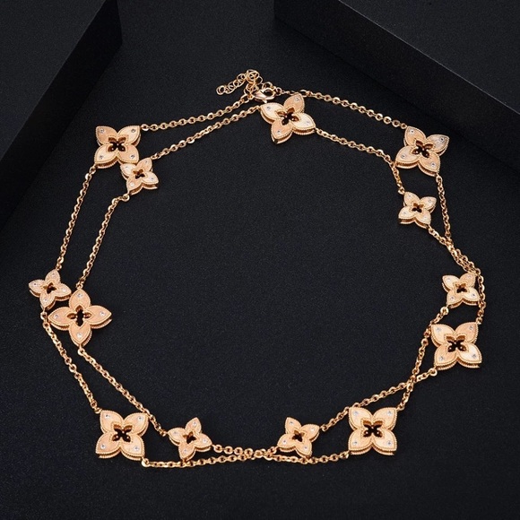 18k Venetian Station Necklace - Picture 3 of 14